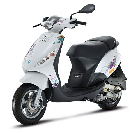 Piaggio Zip .